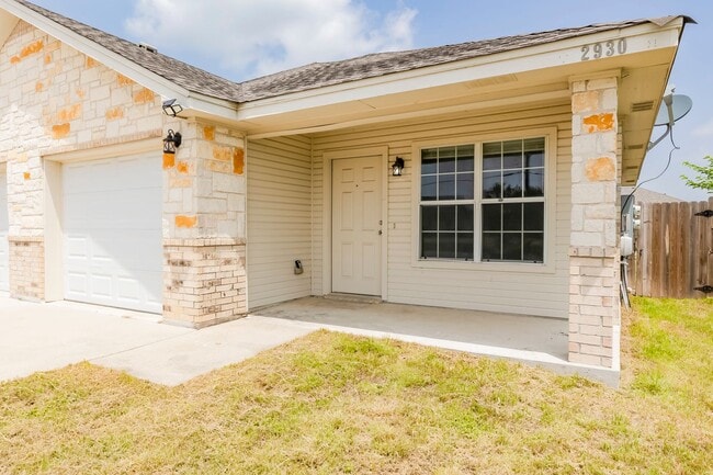 Photo - 2930 Saulsbury Dr Unit B
