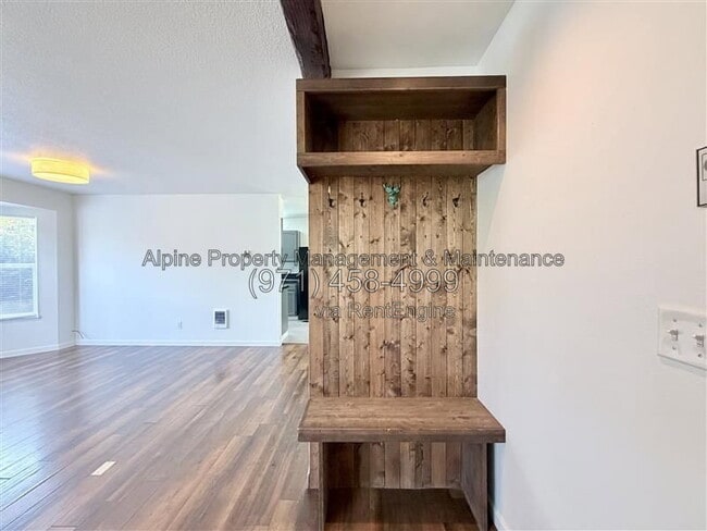 Photo - 5238 NE 14th Pl