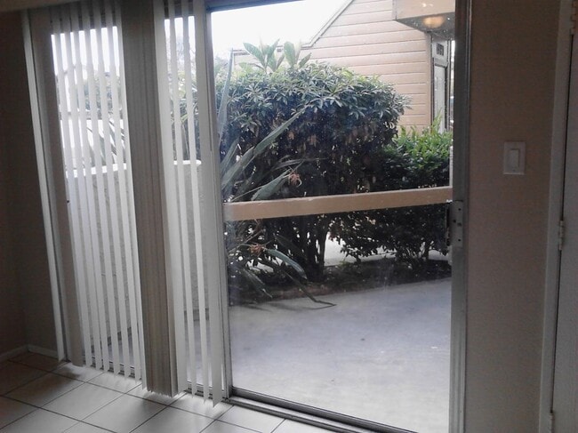 Photo - 101 W Olive Ave Unidad A