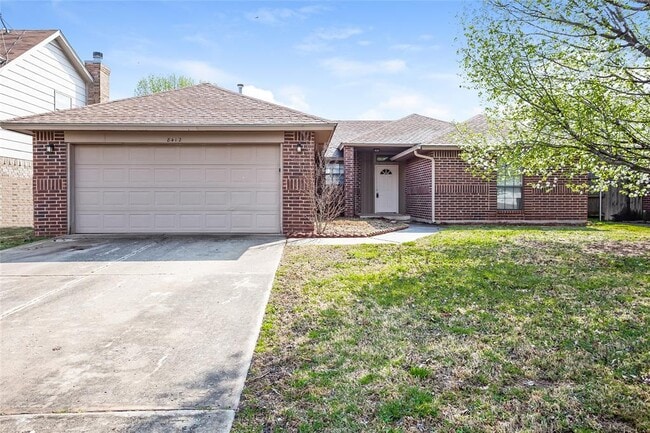 Photo - 8412 Breezewood Dr House