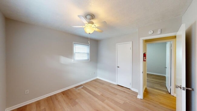 Photo - 1009 Minerva Ave