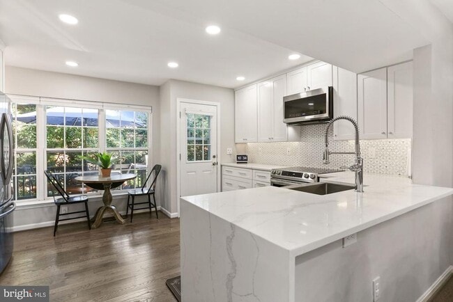 Photo - 8078 Sebon Dr Townhome