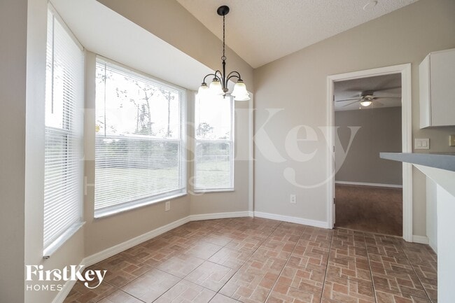 Photo - 1674 Waltz St SE