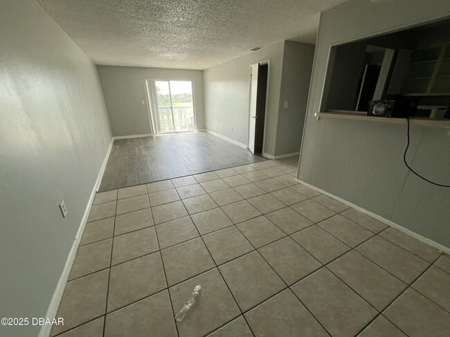 Photo - 1850 S Park Ave Unit A17