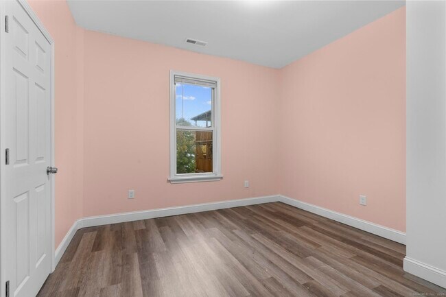 Photo - 22 Brewster St Unit M