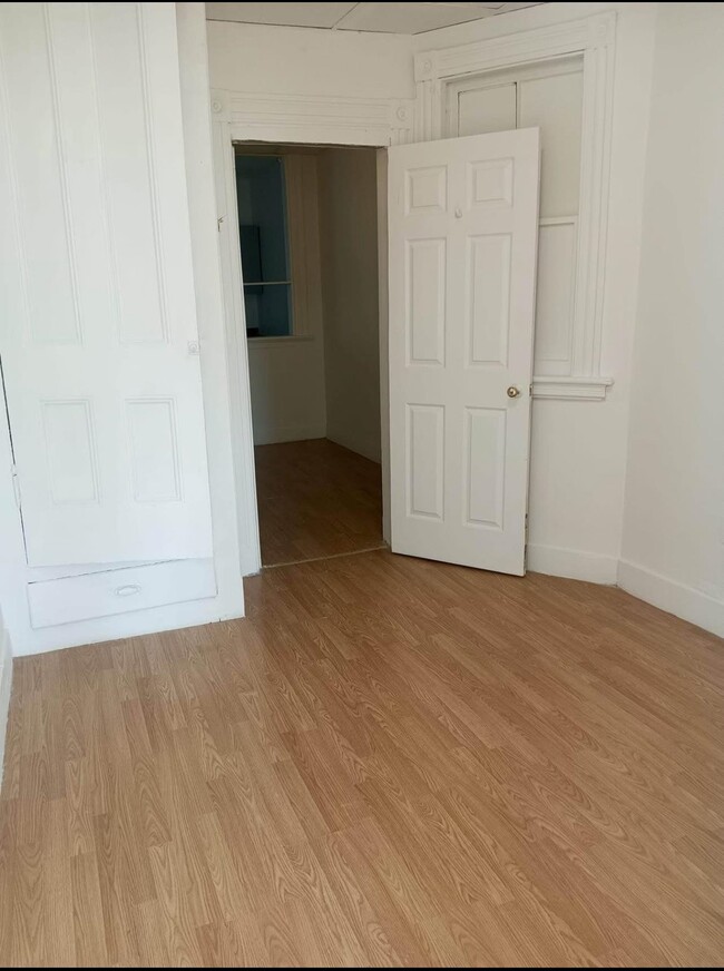 Photo - 422 St Pauls Ave Unit 1