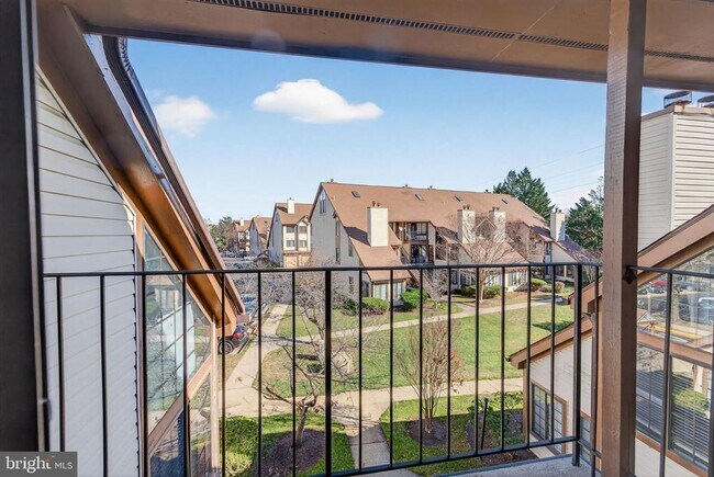 Photo - 6017 Curtier Dr