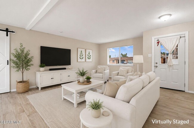 Photo - 11524 Meadowbrook Dr