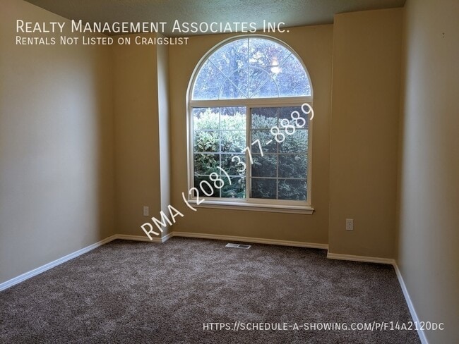 Photo - 13426 W Acorn St
