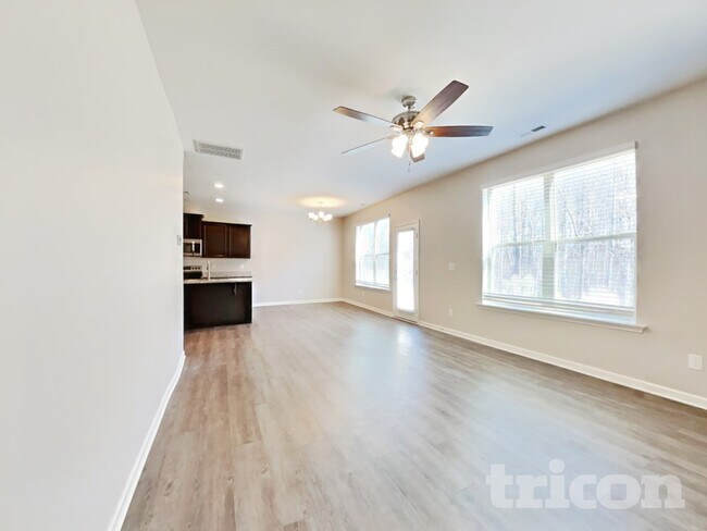 Photo - 169 Pamlico Dr