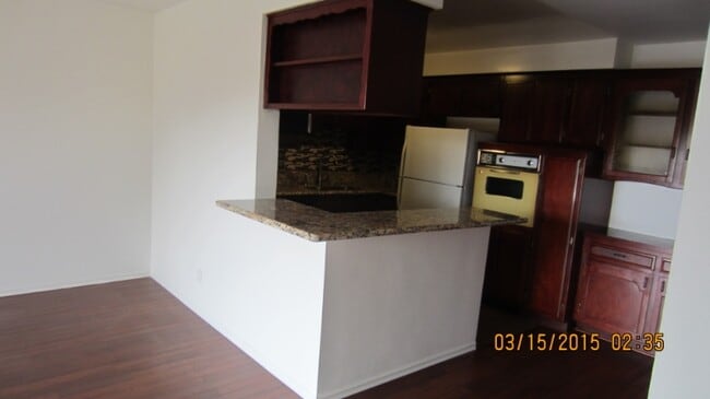 Photo - 10961 Palms Blvd Unidad 8