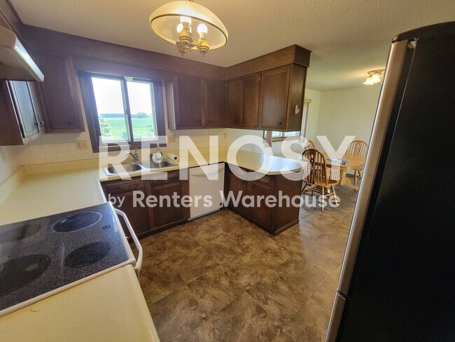 42296 Reeds Lake Rd