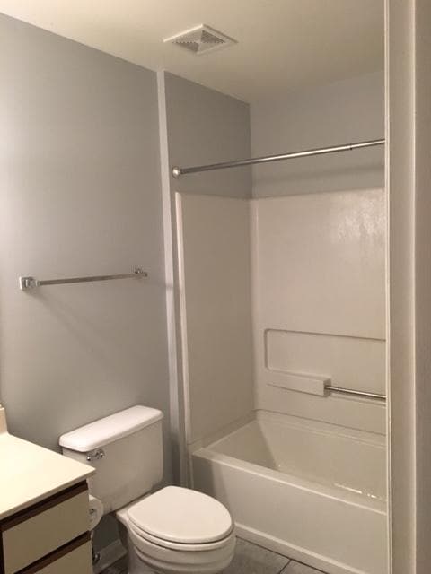 Baños con bañera y ducha - 2112 Blair Blvd