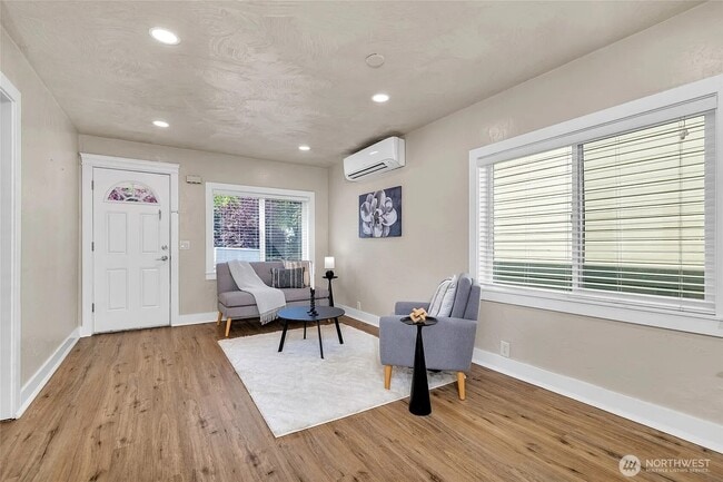 Photo - 3109 N 7th St
