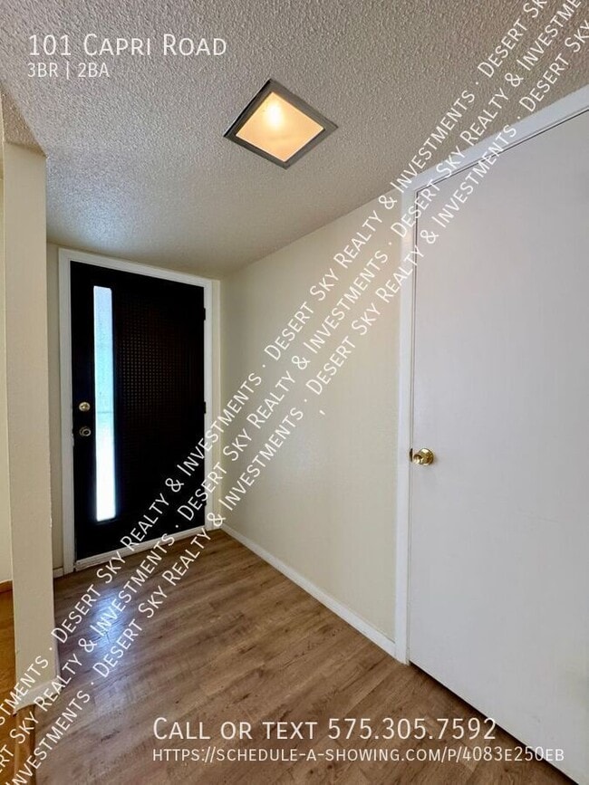 Photo - 101 Capri Rd