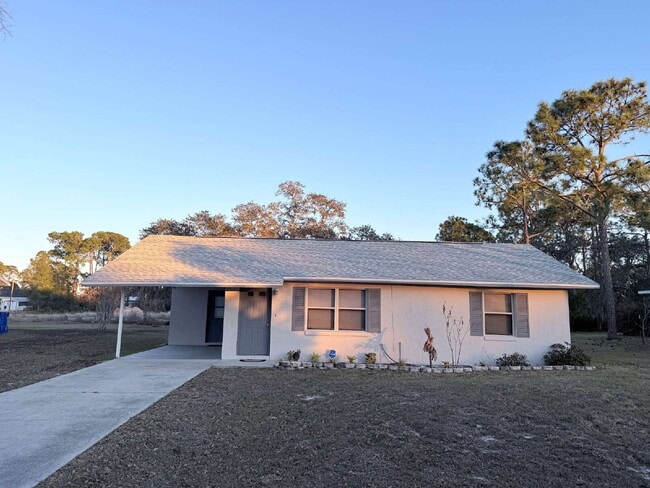 Building Photo - 2-Bedroom / 1-Bathroom