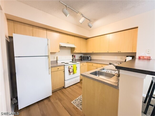 8754 River Homes Lane Unidad 8203