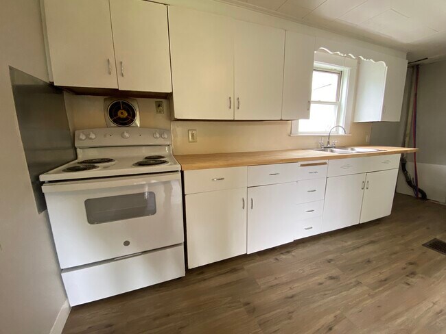 Photo - 3 Cross St Unit 1