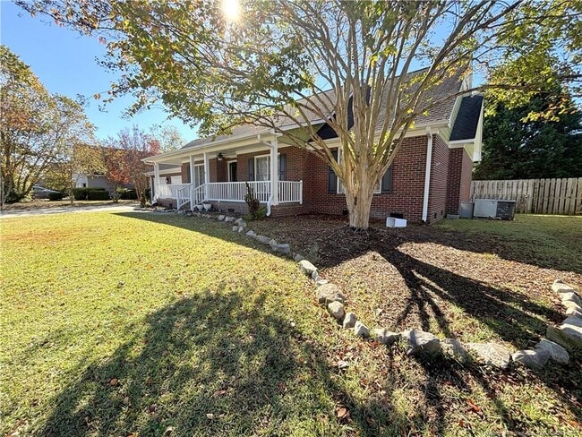 Photo - 6712 Jacobs Creek Cir