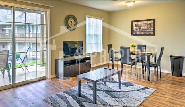 Photo - Great Walk-In Unit!