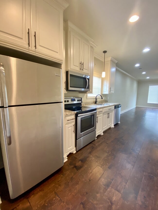 Photo - 1 Fair Hill Cir