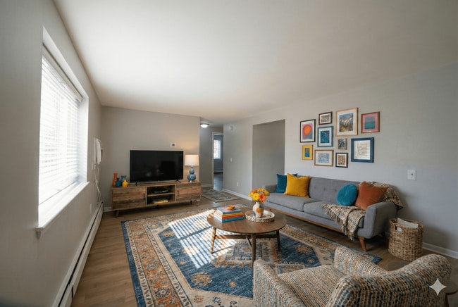 Willowbrooke Apartments & Townhomes