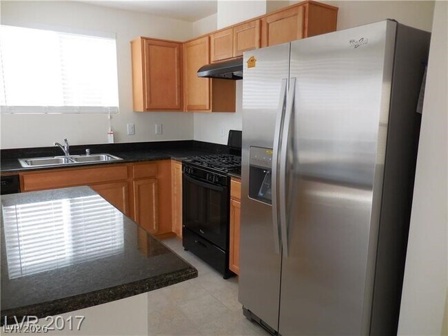 Photo - 5514 S Riley St