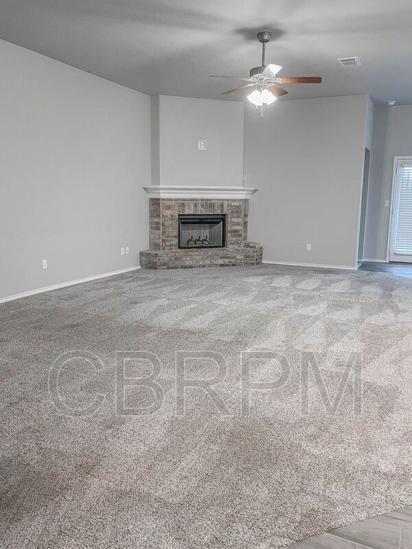 Photo - 14109 Avenue W