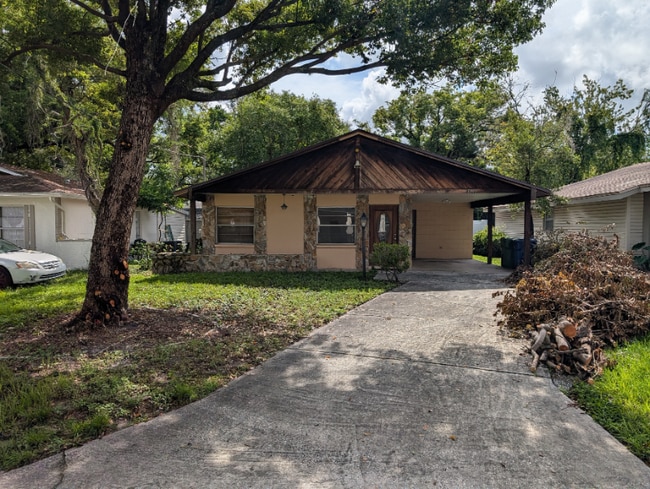 Building Photo - 7111 N 9th St Rental
