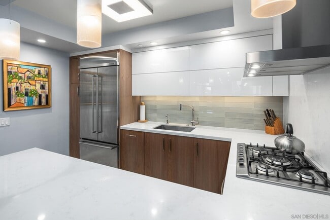 Photo - 500 W Harbor Dr Unidad 713