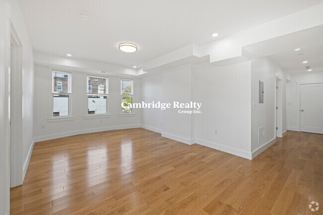 Building Photo - 309 Columbia St Unit 1 Rental