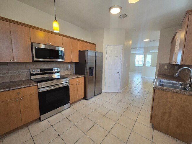 Photo - 3106 Shoma Dr