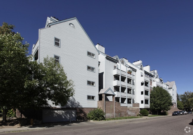 Albion Court Apartments