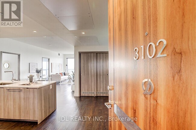 Photo - 95 McMahon Dr Unit 3102