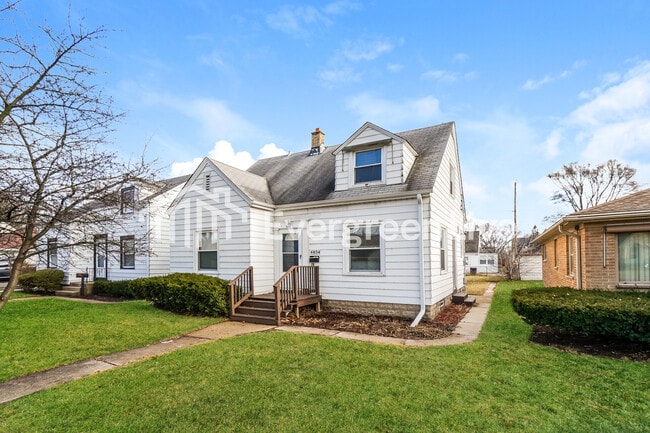 Building Photo - 4854 N 73rd St