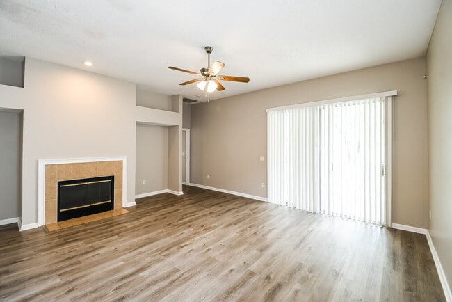 Photo - 3949 Leatherwood Dr