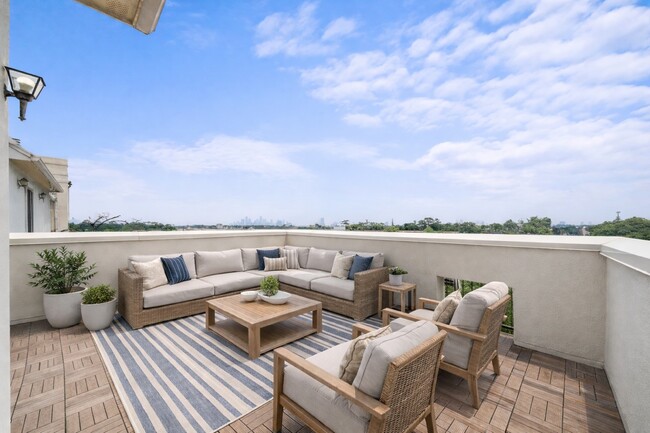 Photo - 6606 Toledo St