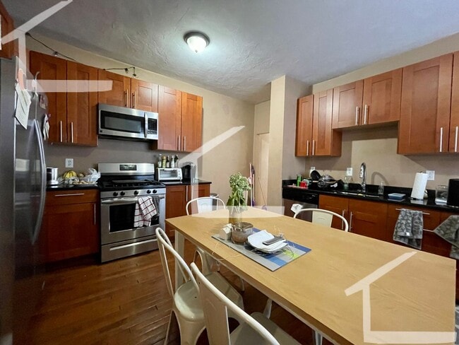 Photo - Perfect Location Near Everything! Luxury Allston 5-Bed