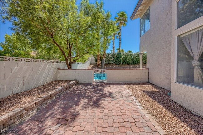 Photo - 8433 Dry Cliff Cir