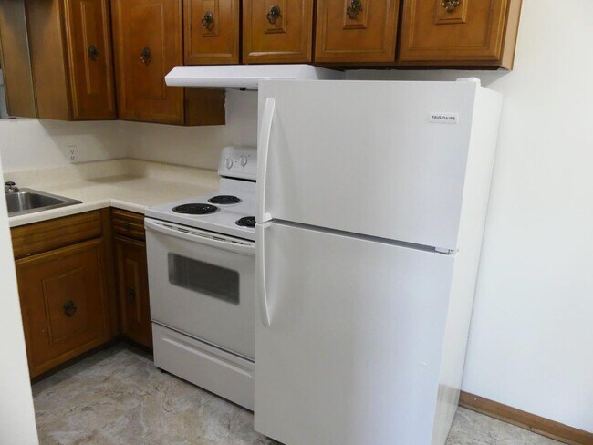 Photo - Winsor Apartments