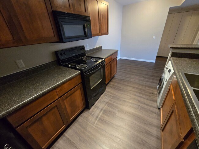 1385 W University Ave Unit 12-195