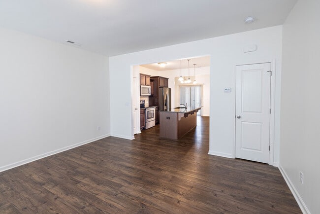 Photo - BEAUTIFUL Two Bedroom Townhome - Pineville Regent Park - Available Now