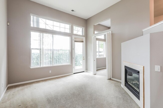 Building Photo - 572 Blackwood Terrace Rental