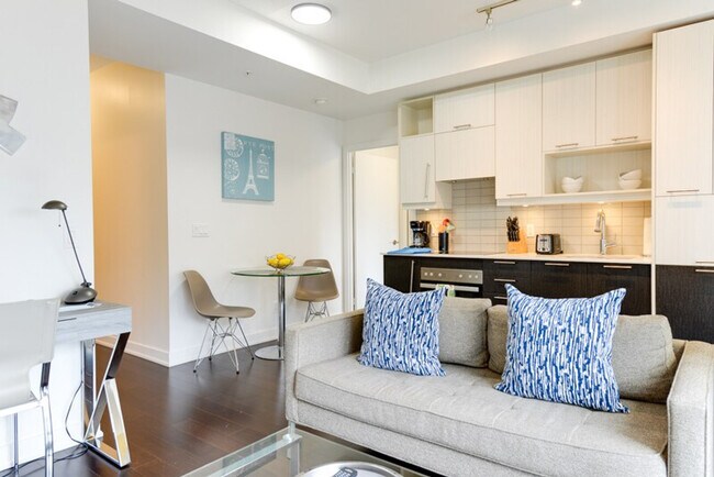 Photo - 217 Adelaide St W Unit ID1034887P