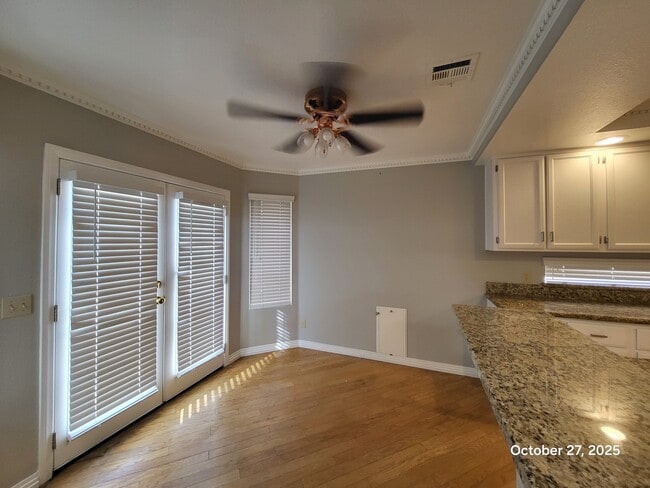 Photo - 2113 Harbor Cliff Dr