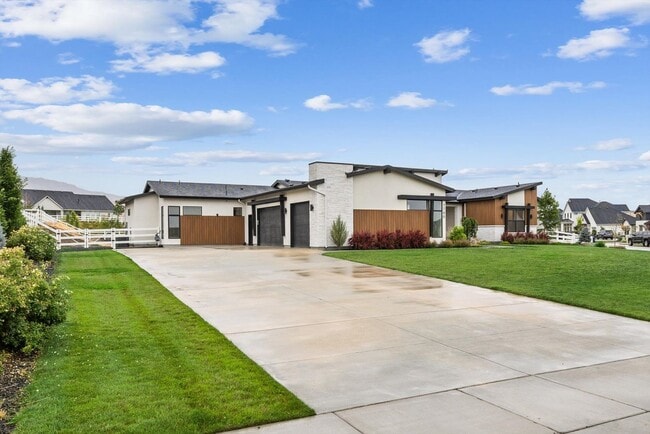 Photo - Luxury Rental | Dry Creek Ranch Estates