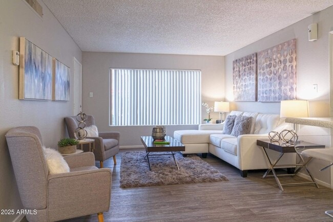 Photo - 1620 W Southern Ave Unit 2