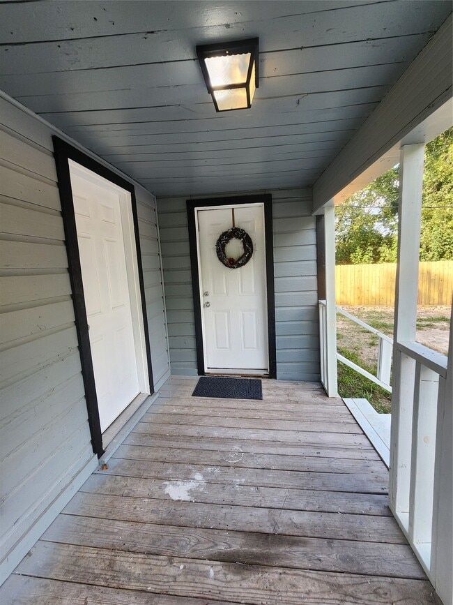 Photo - 6203 Hoffman St