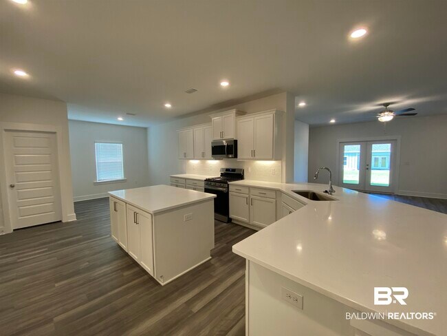 Photo - 510 Hardwood Ave