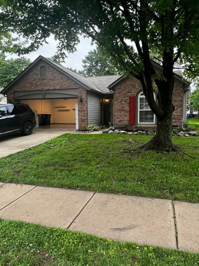 Photo - 10702 Ashview Dr House